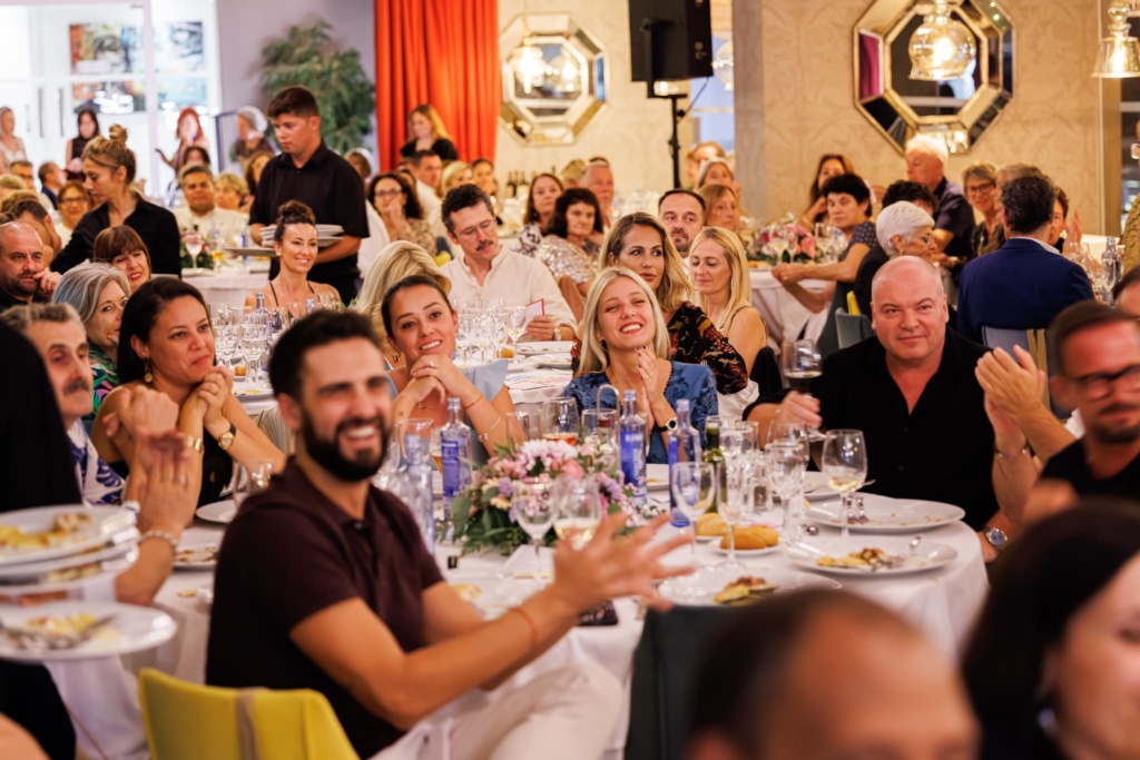 III Cena benéfica en Restaurante Corso