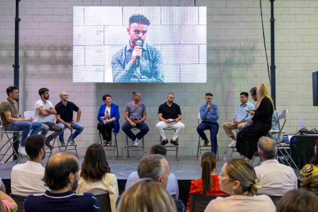 Óscar Molina (La Gaia), Álvaro Sanz (Es Tragón), David Grussaute (UNIC), David Reartes (Reart), Álvaro Ospina (Casa Maca), Catalina Riera (Can Alfredo), José Miguel Bonet (Es Ventall), Omar Malpartida (Maymanta), Carles Abellan (casanatalia) y Montse Monsalve (Imam Comunicación)